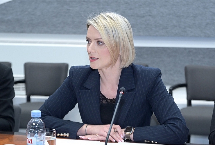 "Ljudima u Lici ne treba ministar koji će njihov krumpir nositi po Europi" - Politika - Novi Radio, Đakovo